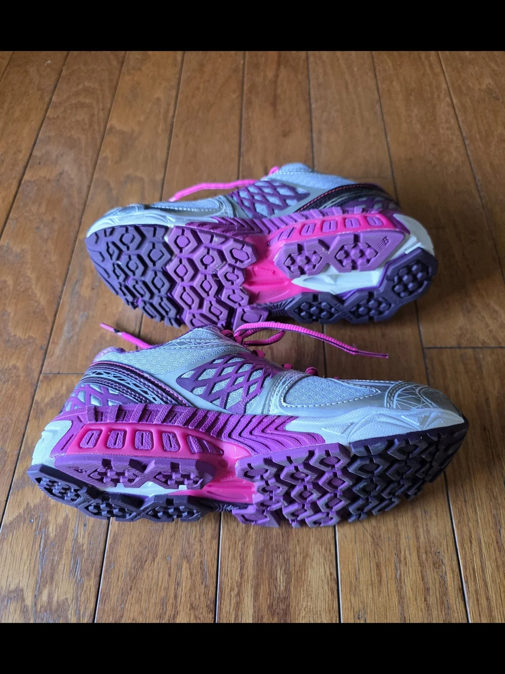New Balance Women's Gray and Fuchsia Athletic Running Shoe